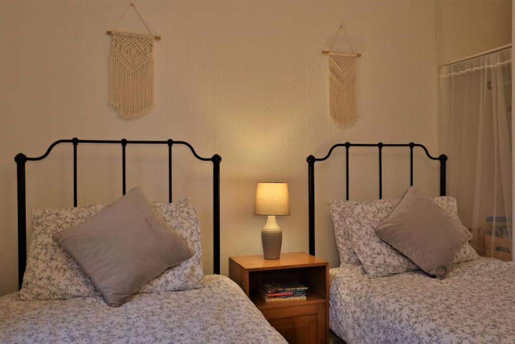 Cute Cottage 4 Mins From Cafes Station And Sea St Leonards-on-Sea Eksteriør bilde